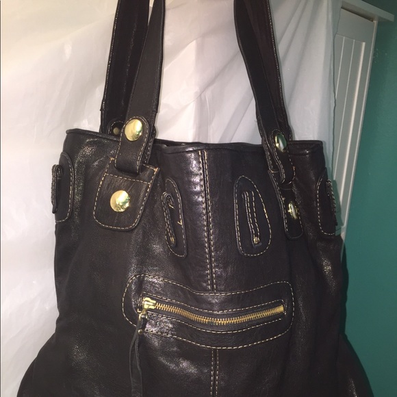 Gustto Parina Large Leather Hobo Bag - Picture 4 of 8